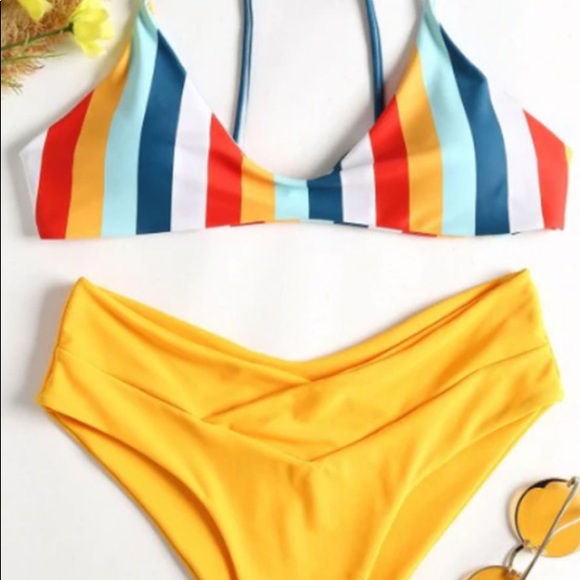 LAST ONE❗️Colorblock Striped Bikini - Picture 5 of 5